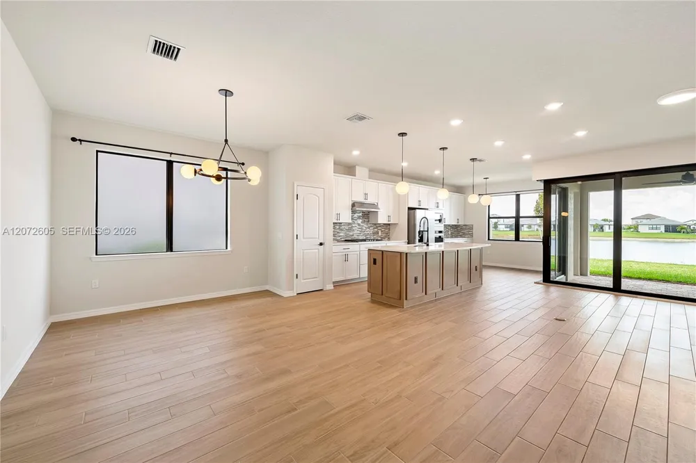 4925 Blistering Way Lake Worth, FL 33467