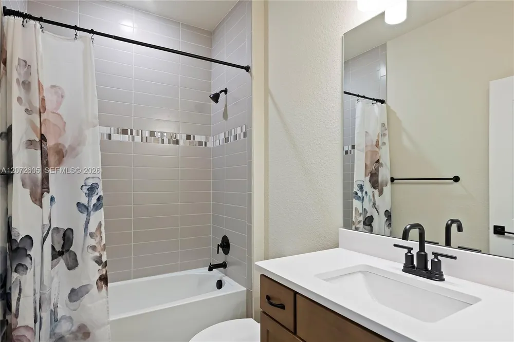 4925 Blistering Way Lake Worth, FL 33467