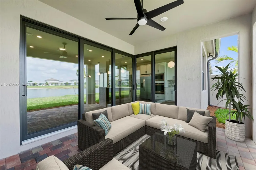 4925 Blistering Way Lake Worth, FL 33467