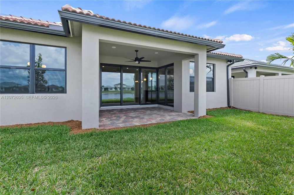 4925 Blistering Way Lake Worth, FL 33467