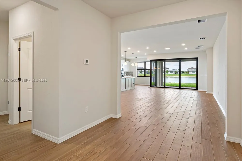 4925 Blistering Way Lake Worth, FL 33467