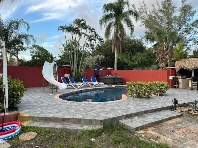 5800 PINETREE ROAD Parkland, FL 33067