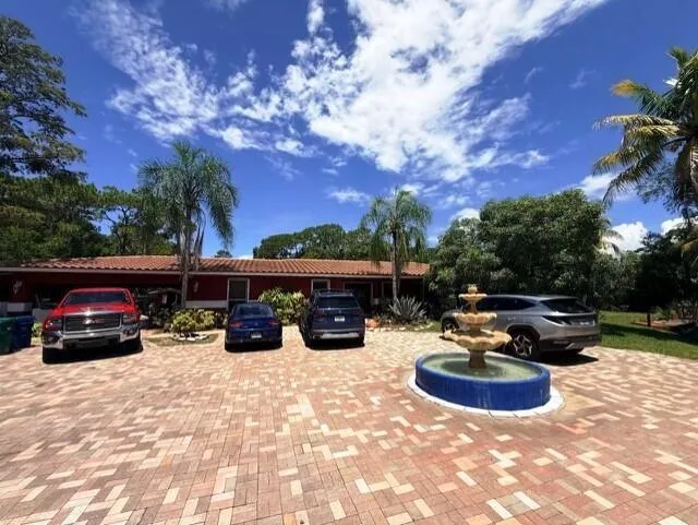 5800 PINETREE ROAD Parkland, FL 33067