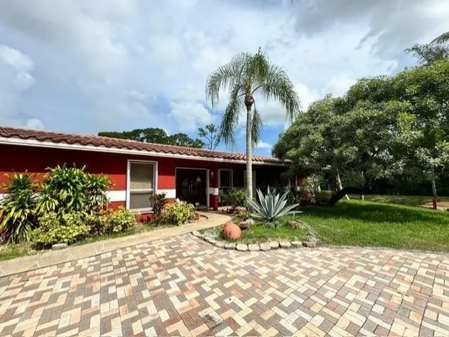 5800 PINETREE ROAD Parkland, FL 33067