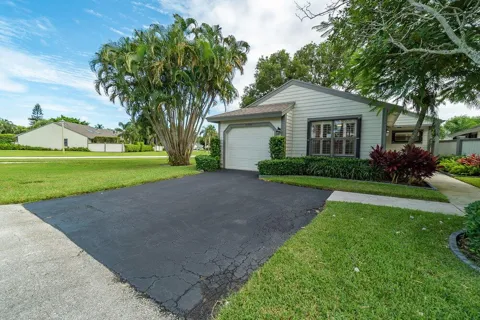 13335 Bedford Mews Court