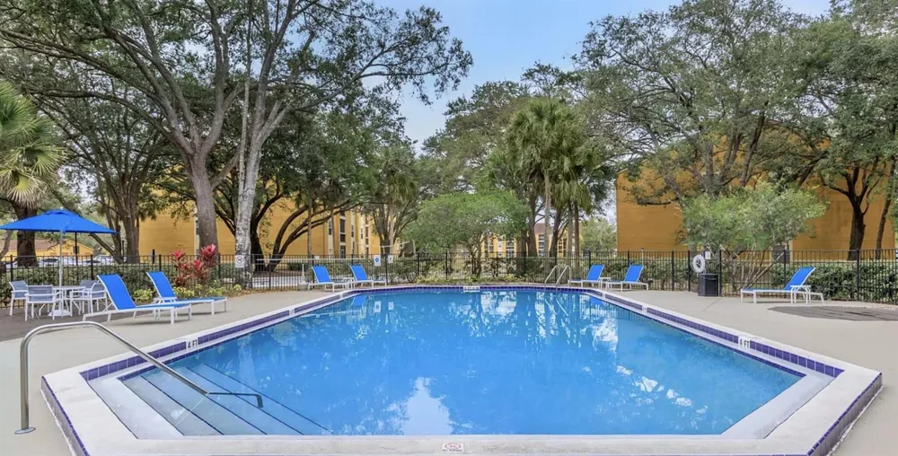 5283 IMAGES CIRCLE #104 Kissimmee, FL 34746