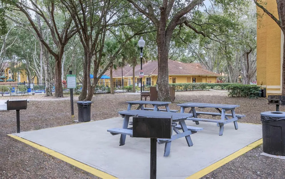 5283 IMAGES CIRCLE #104 Kissimmee, FL 34746
