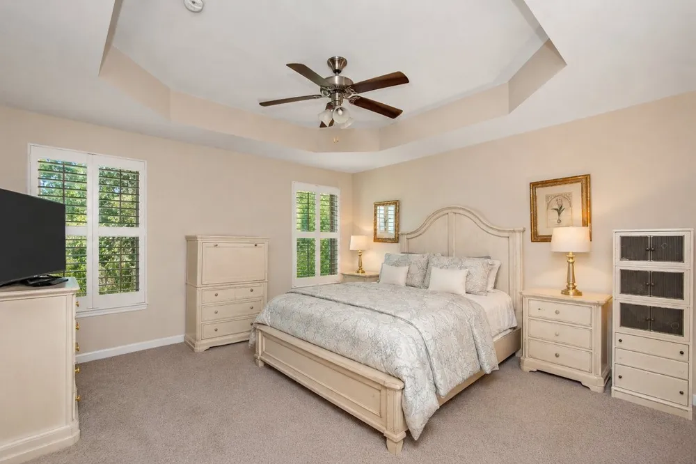 1104 Neeleys Bnd Spring Hill, TN 37174