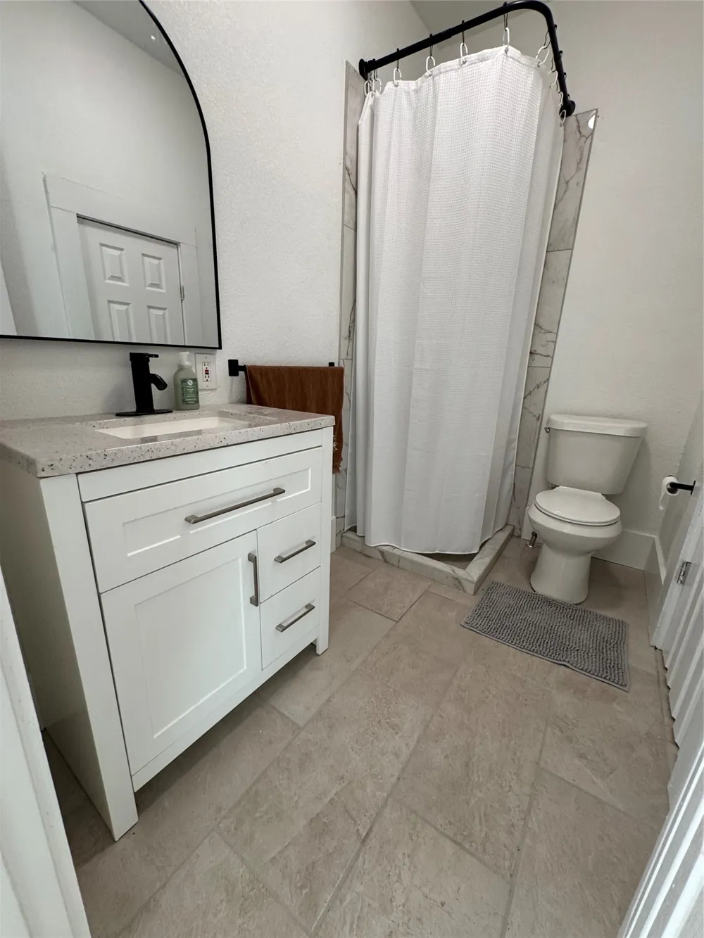 214 W Westhill Drive Cleburne, TX 76033
