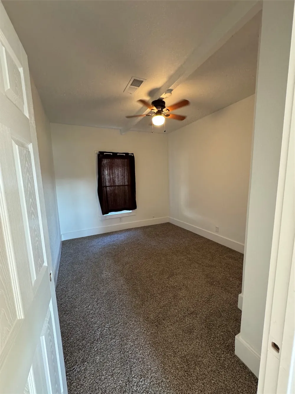 214 W Westhill Drive Cleburne, TX 76033