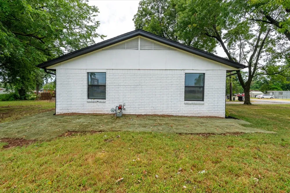 308 E Stadium Road Bixby, OK 74008