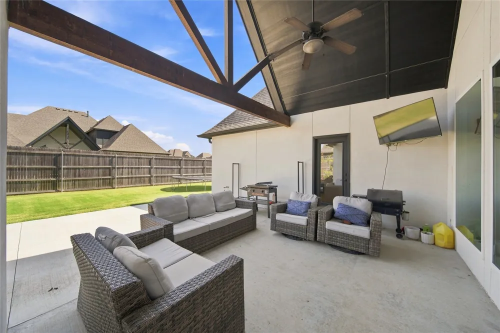 17189 E 43rd Street Tulsa, OK 74011