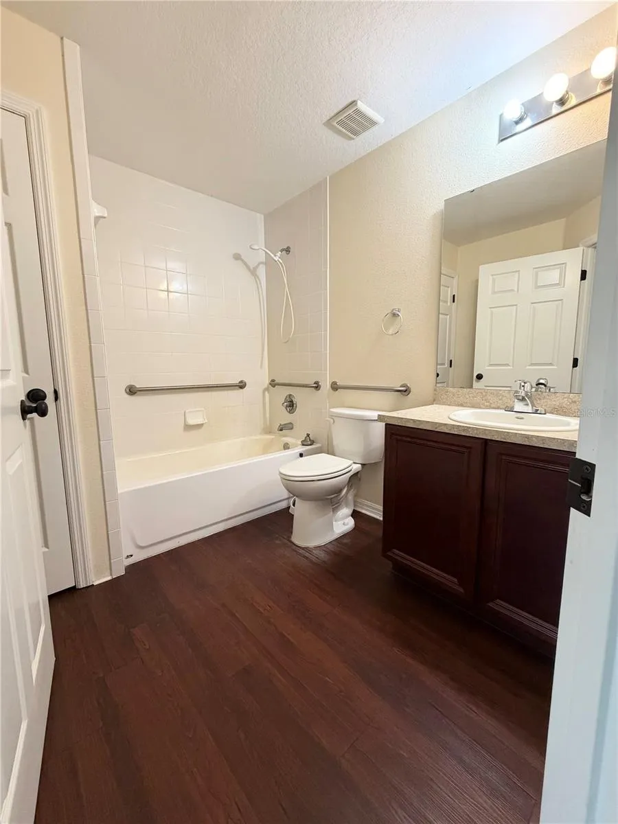 214 KING ROAD Winter Haven, FL 33880