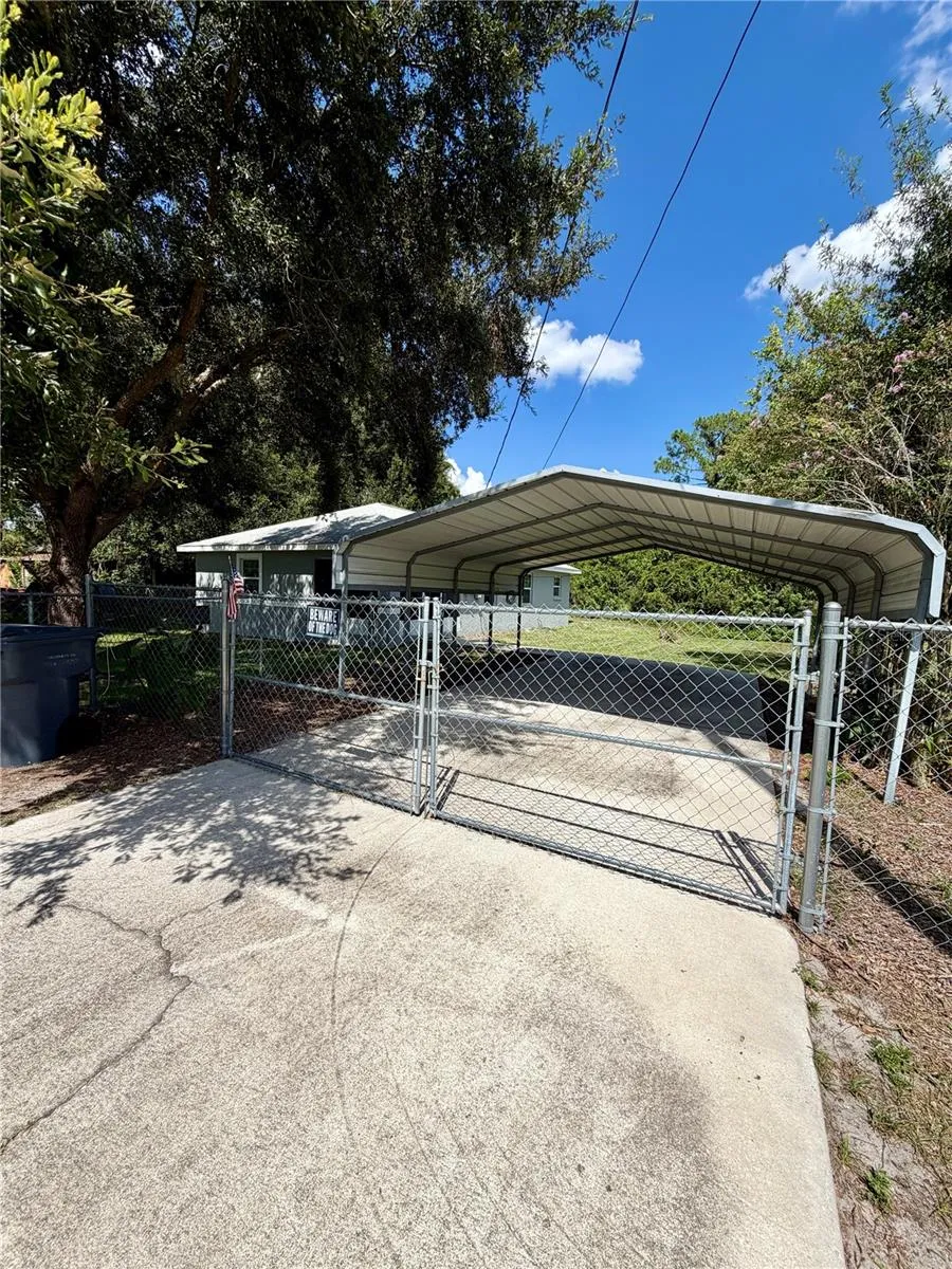 214 KING ROAD Winter Haven, FL 33880
