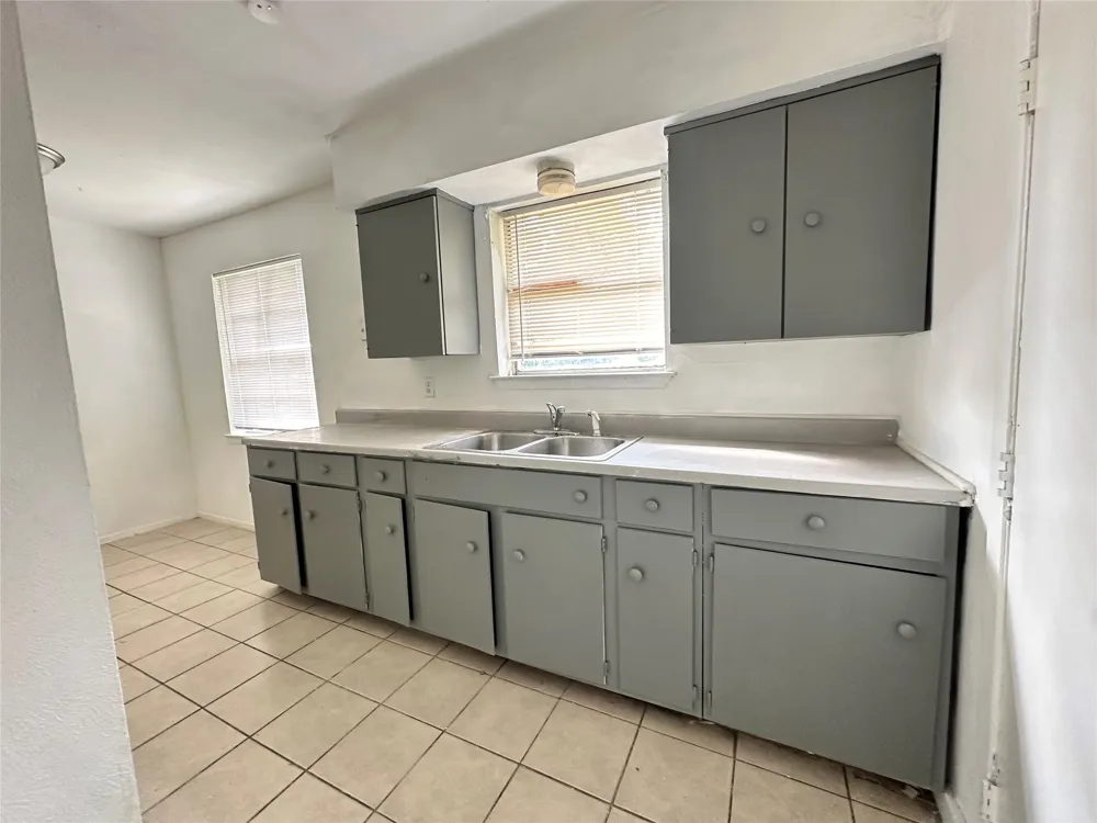 4916 Mcdougal Street Greenville, TX 75401