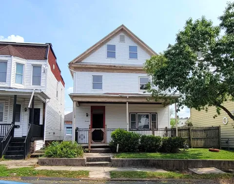 14 RACE STREET