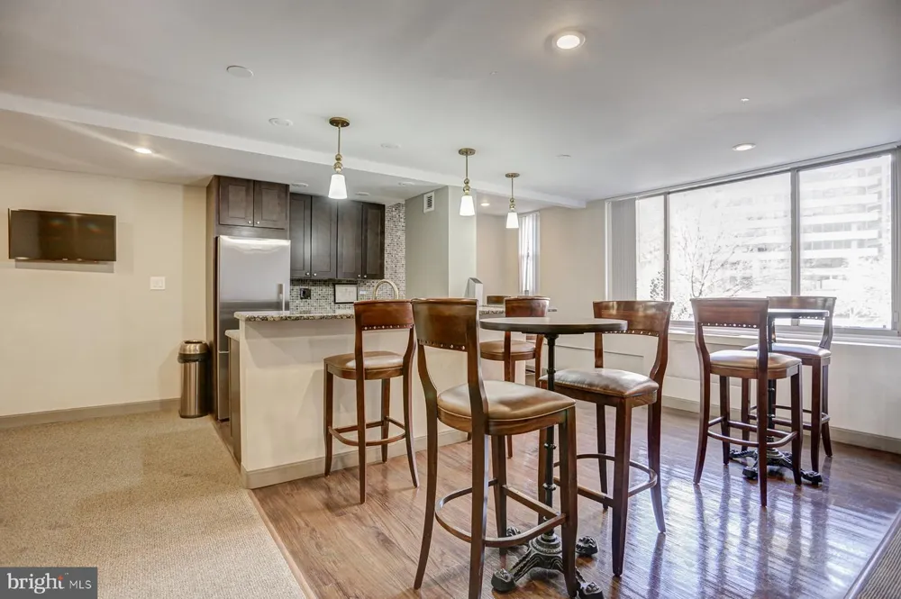 1121 ARLINGTON BOULEVARD #743 Arlington, VA 22209
