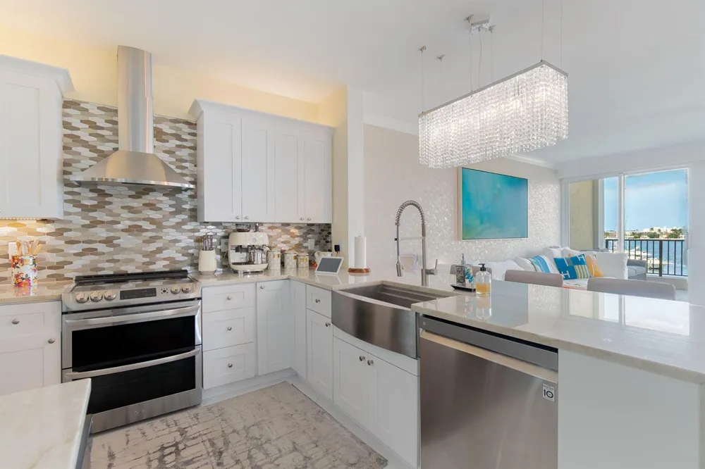 806 E Windward Way #424 Lantana, FL 33462