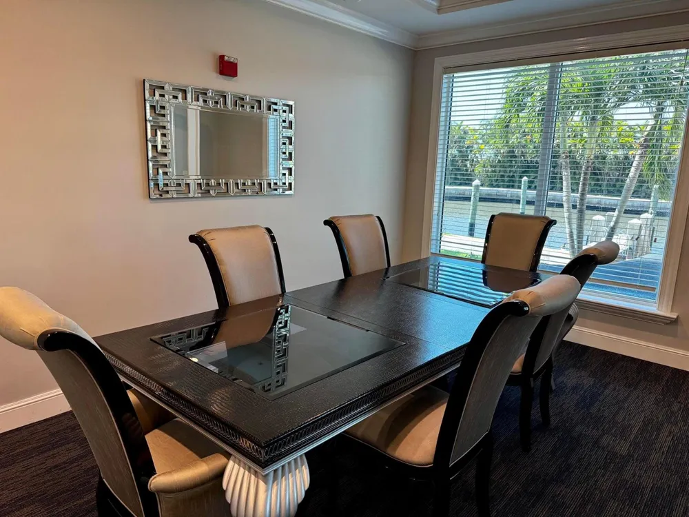 806 E Windward Way #424 Lantana, FL 33462