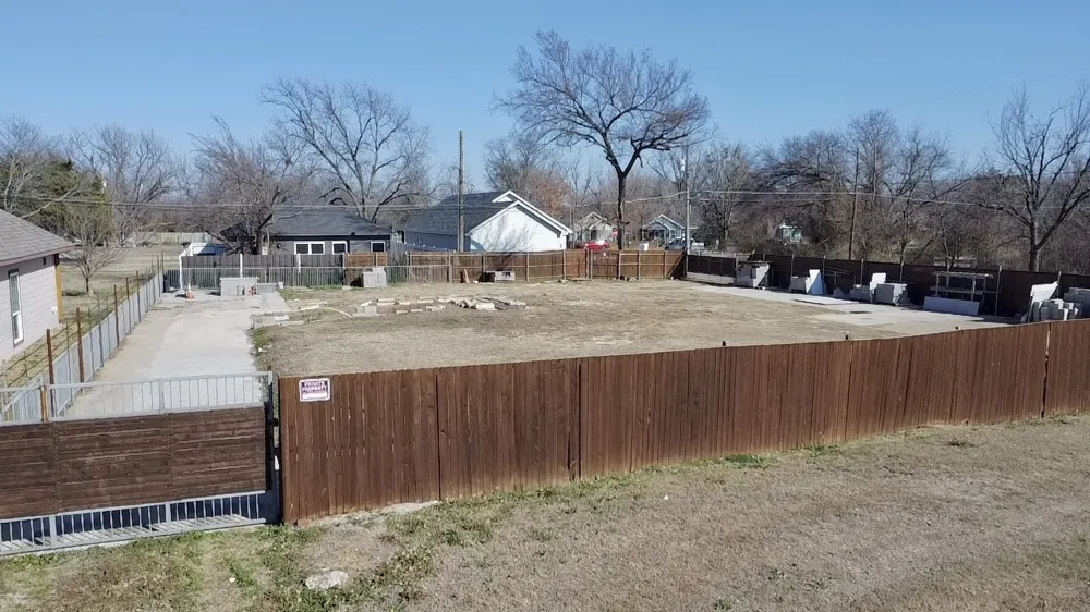 426 Sabine Avenue Cleburne, TX 76031