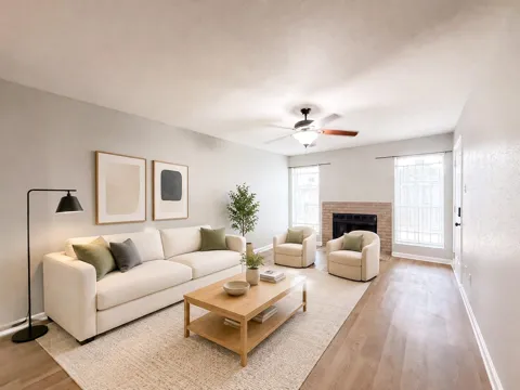 3900 Woodchase Drive #77