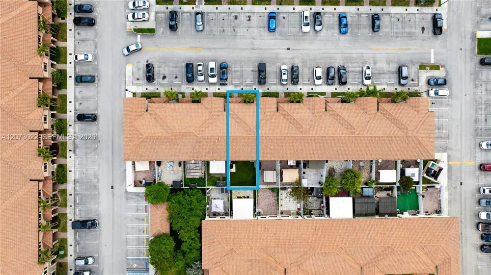 8881 W 35th Ln Hialeah, FL 33018