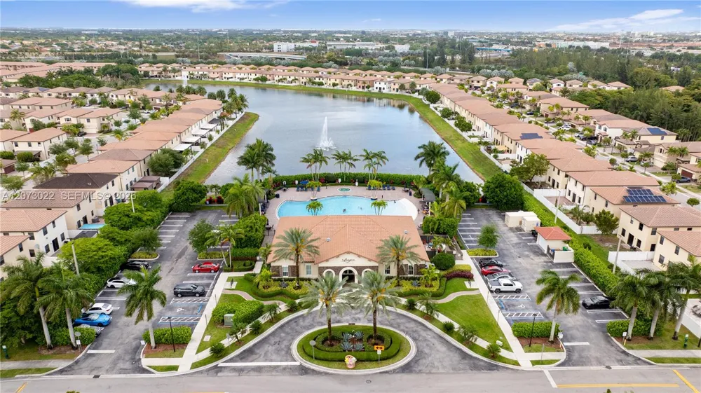 8881 W 35th Ln Hialeah, FL 33018