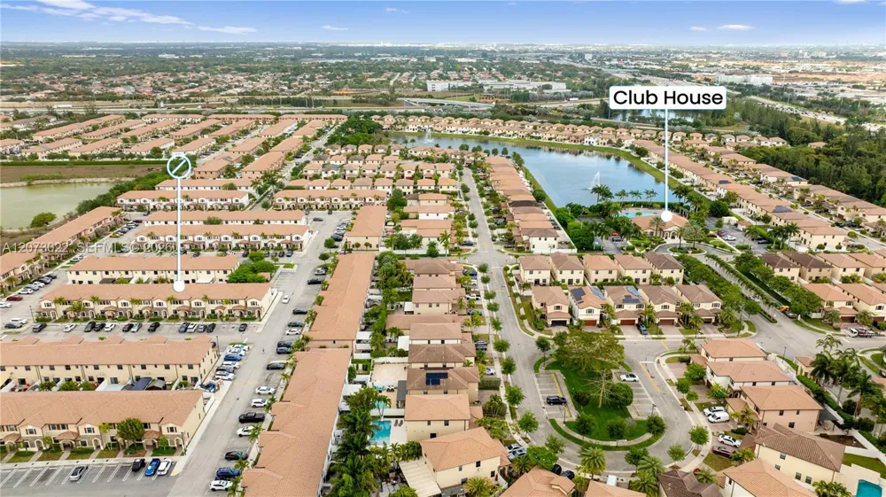 8881 W 35th Ln Hialeah, FL 33018