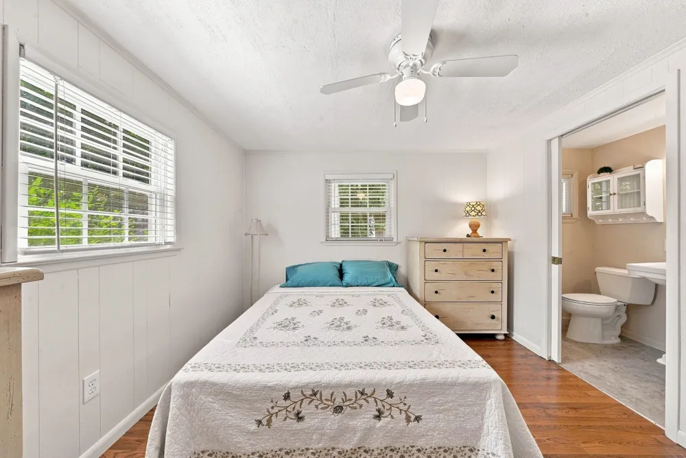 133 Winona Place Cadillac City, MI 49601