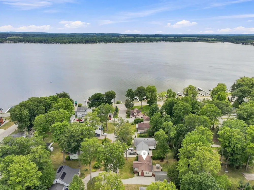 133 Winona Place Cadillac City, MI 49601