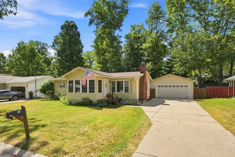 133 Winona Place Cadillac City, MI 49601