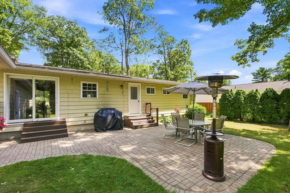133 Winona Place Cadillac City, MI 49601