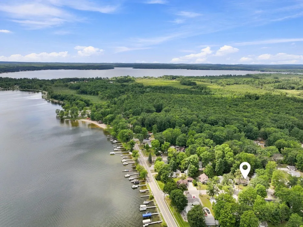 133 Winona Place Cadillac City, MI 49601