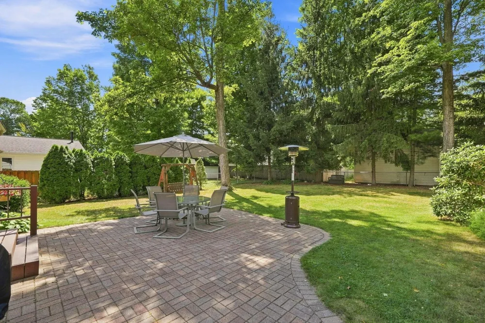 133 Winona Place Cadillac City, MI 49601