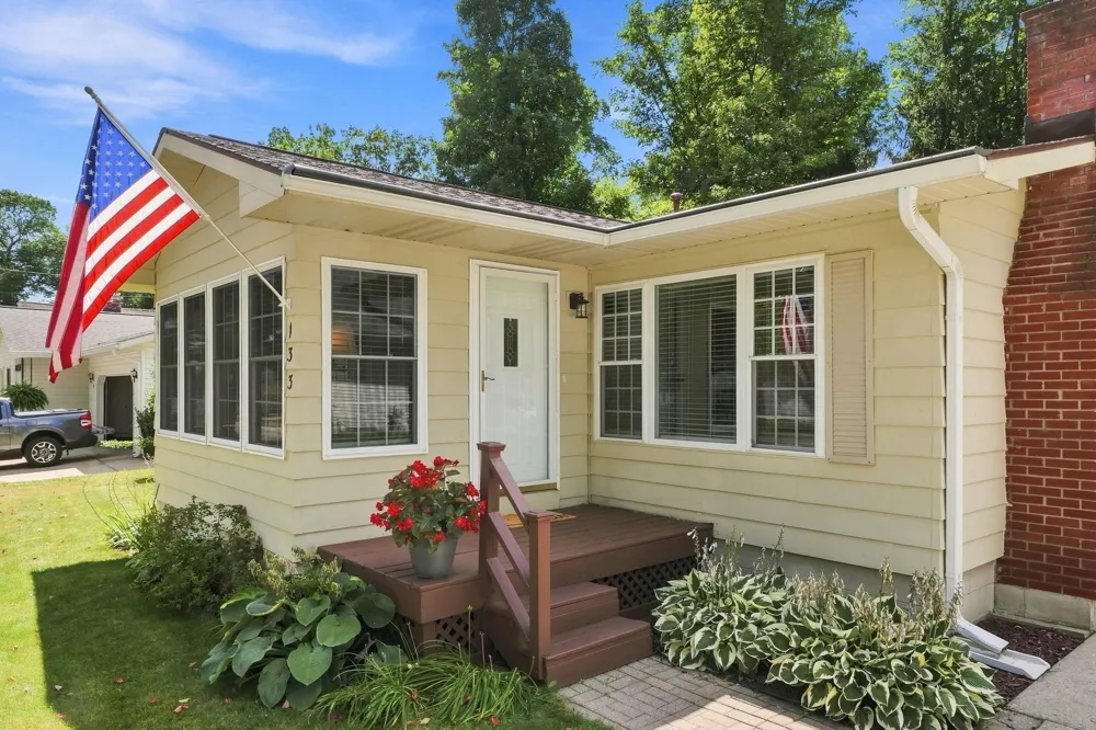 133 Winona Place Cadillac City, MI 49601