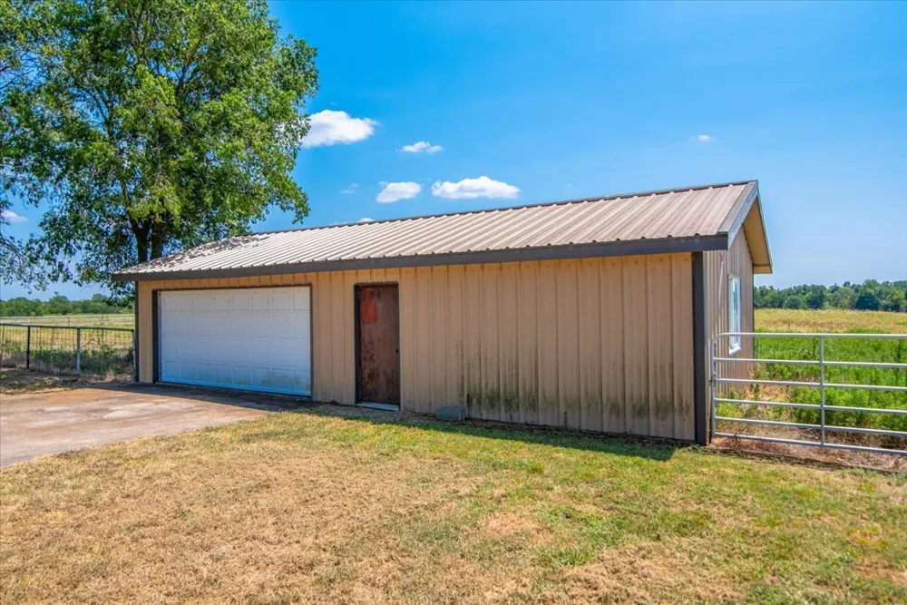 Hwy 34 Ladonia, TX 75449