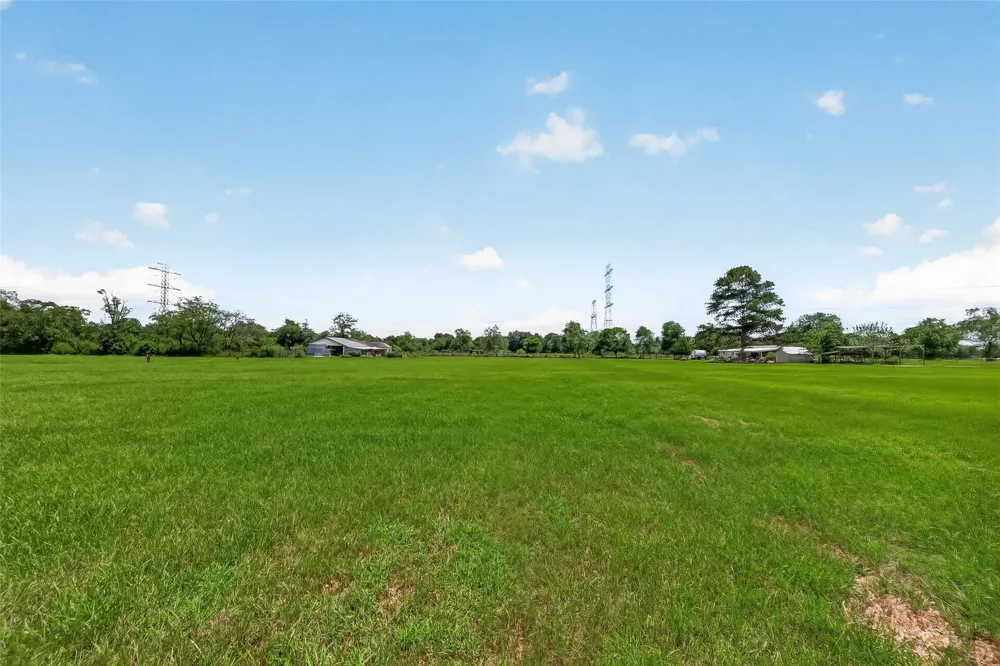 13509 Krueger Road Guy, TX 77444