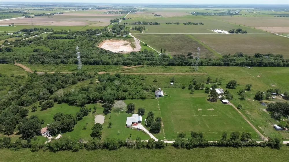 13509 Krueger Road Guy, TX 77444