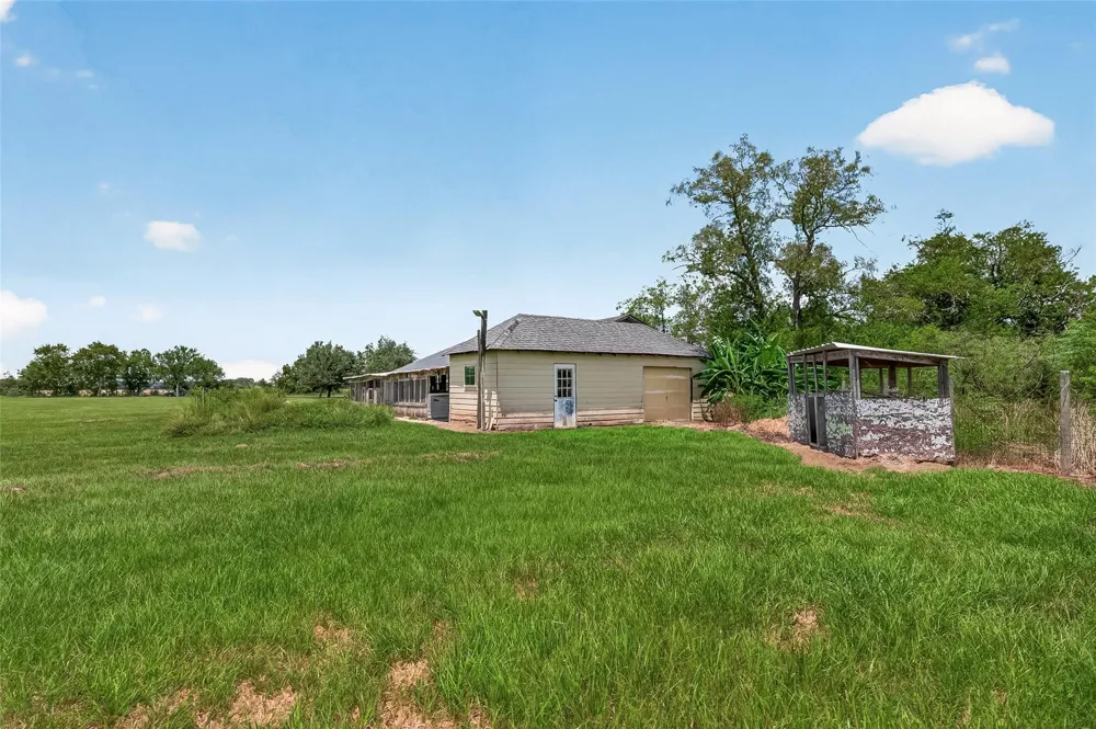 13509 Krueger Road Guy, TX 77444