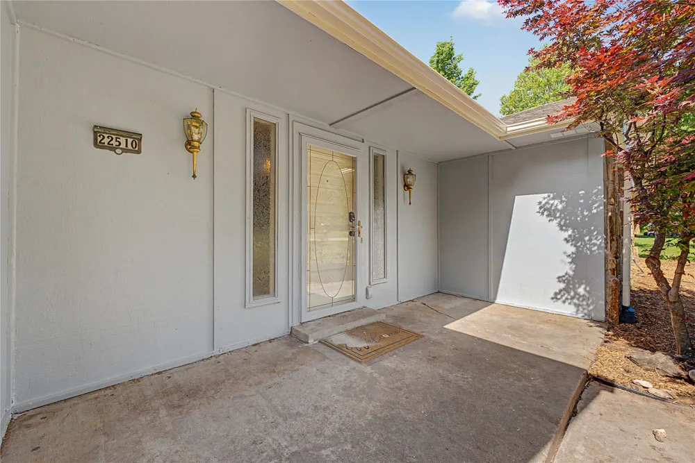 22510 E 98th Street S Broken Arrow, OK 74014