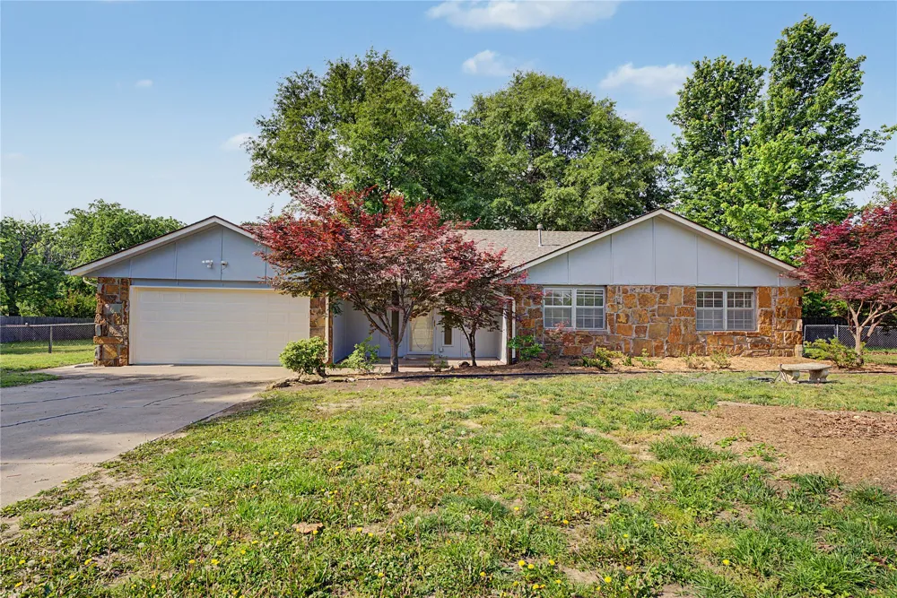 22510 E 98th Street S Broken Arrow, OK 74014