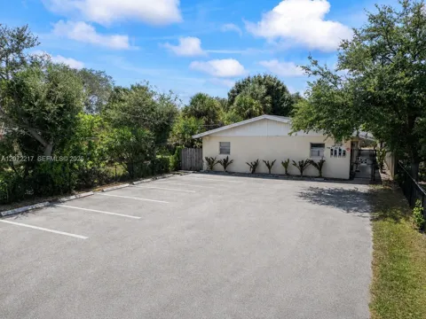 513 NW 22nd Ave