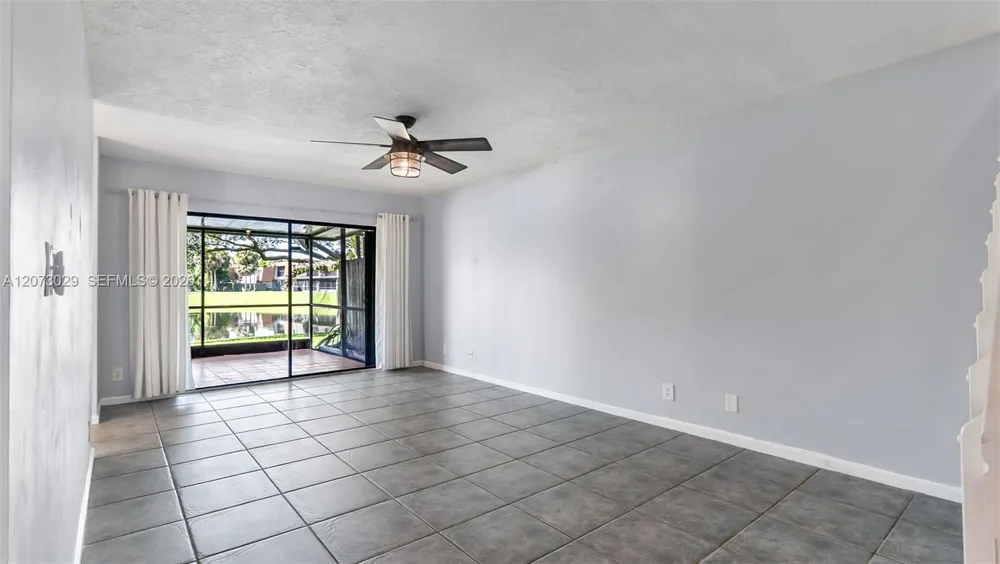 11112 Harmony Lake Cir Davie, FL 33324