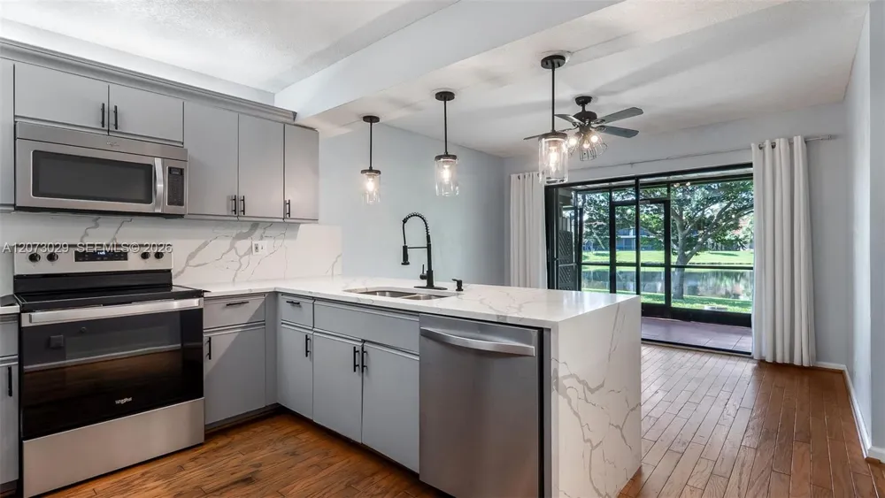 11112 Harmony Lake Cir Davie, FL 33324