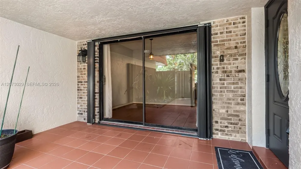 11112 Harmony Lake Cir Davie, FL 33324