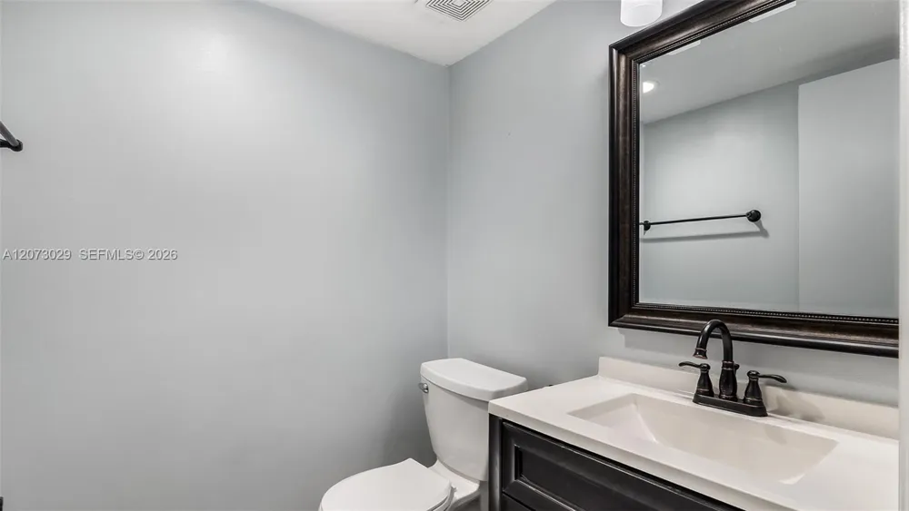 11112 Harmony Lake Cir Davie, FL 33324