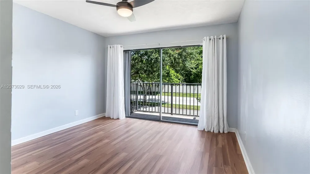 11112 Harmony Lake Cir Davie, FL 33324