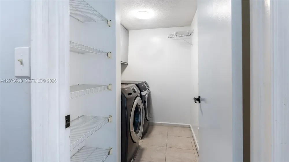 11112 Harmony Lake Cir Davie, FL 33324