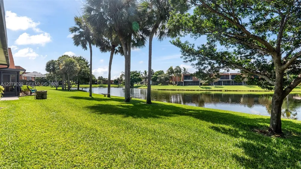 11112 Harmony Lake Cir Davie, FL 33324