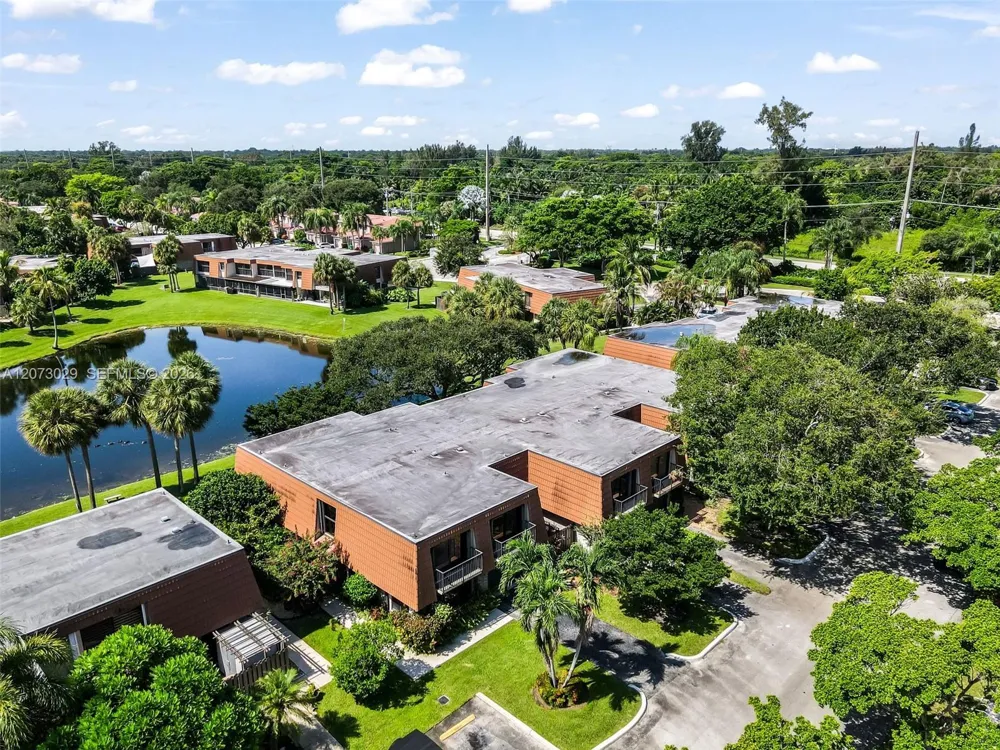 11112 Harmony Lake Cir Davie, FL 33324